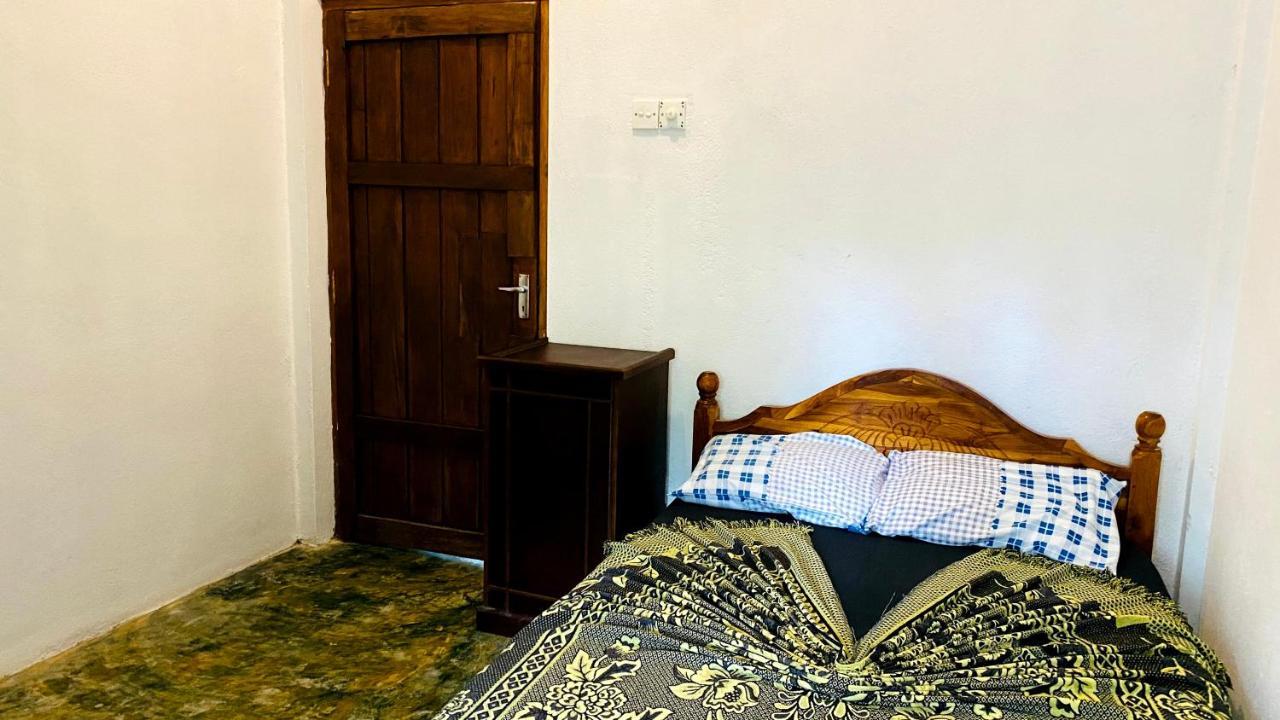 Madiha Surf House Lanka Hotel Matara Luaran gambar