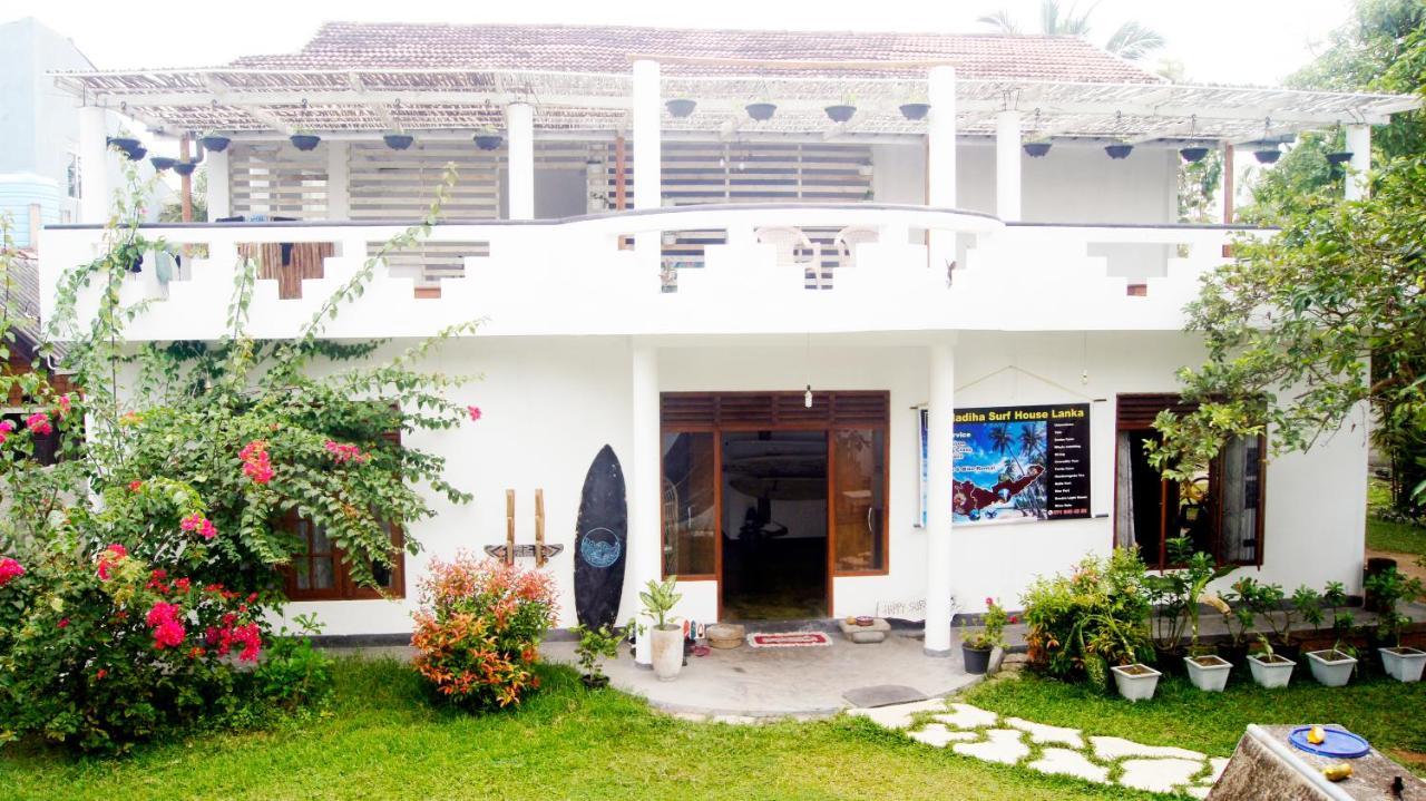 Madiha Surf House Lanka Hotel Matara Luaran gambar